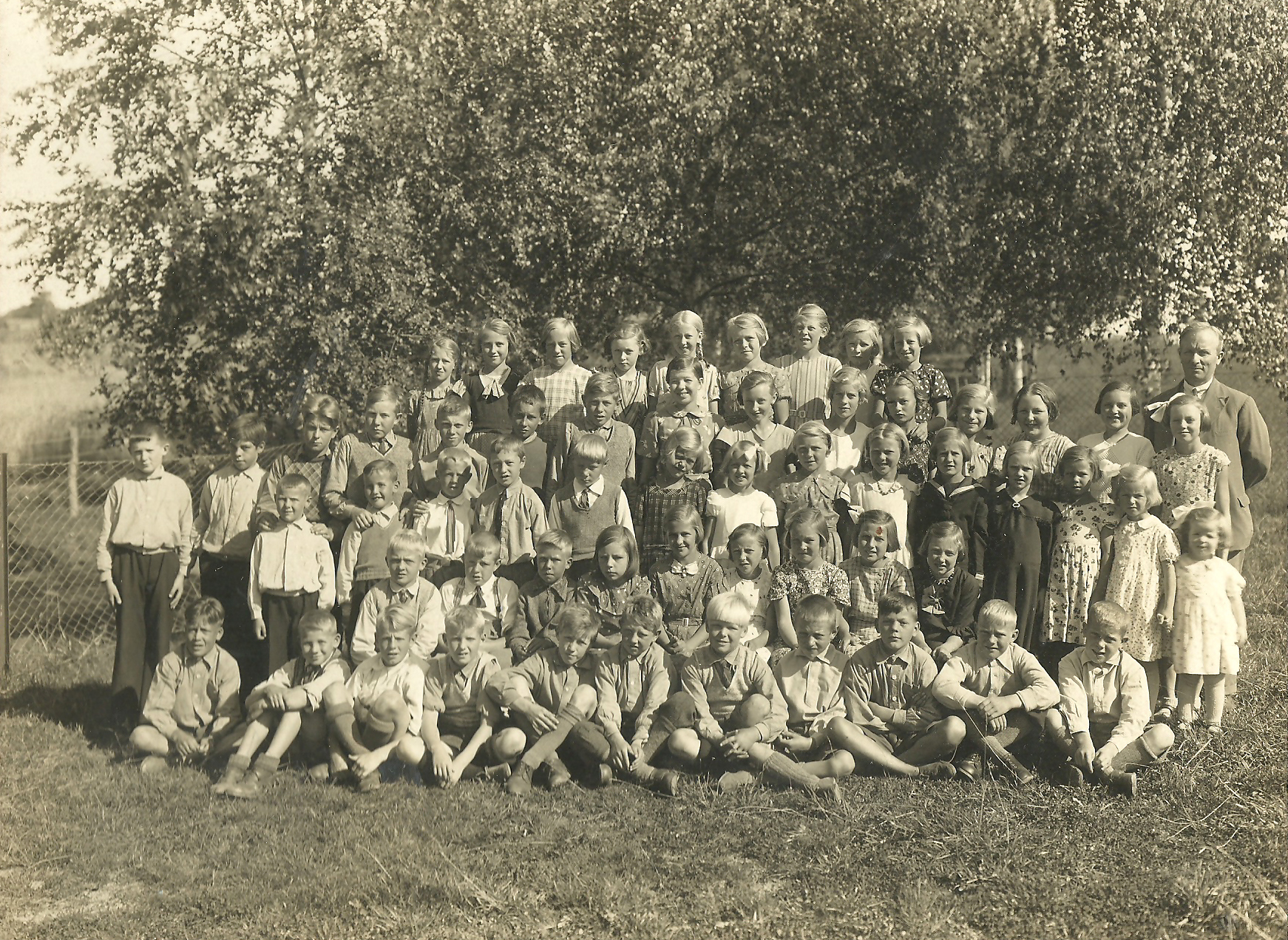 Skolebilde fra gamle Vesterskaun skole